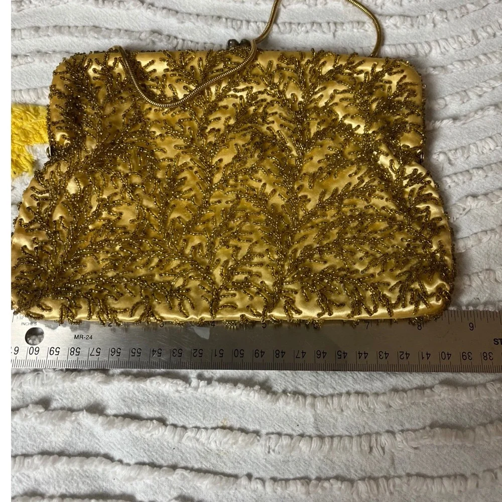 Vintage Gold‎ Hand Beaded Satin Evening Bag Kiss Lock Clutch Hong Kong Made